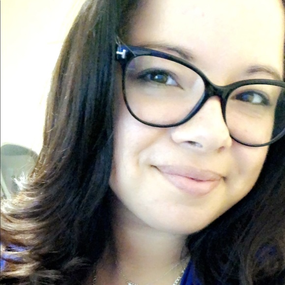 Meet your Posher, Veronica - Picture 1 of 1